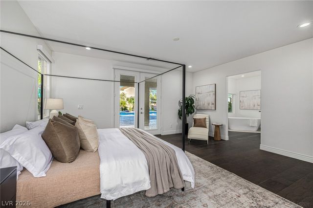 7840 Thunder Echo Street, Las Vegas, NV 89131