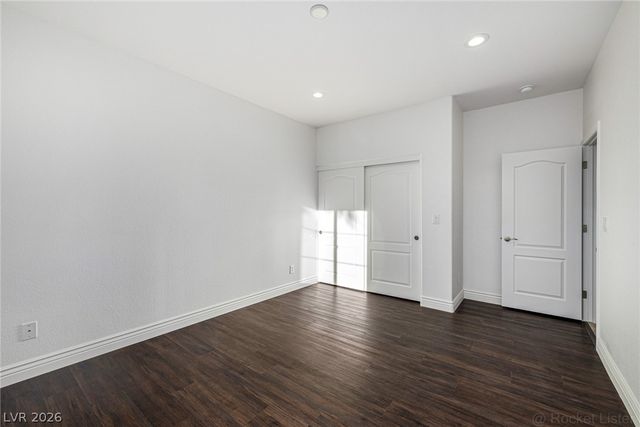 7840 Thunder Echo Street, Las Vegas, NV 89131