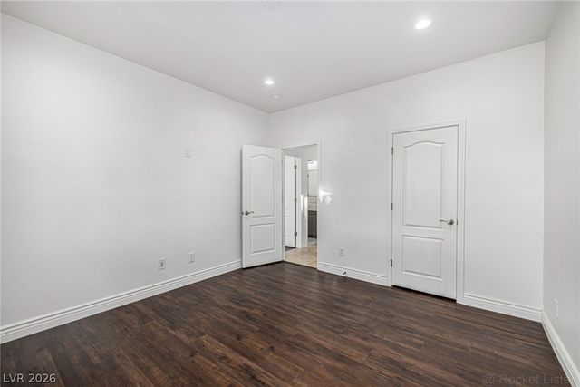 7840 Thunder Echo Street, Las Vegas, NV 89131