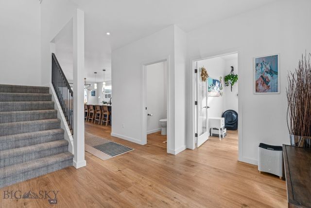 2816 S 30th Avenue, Bozeman, MT 59718