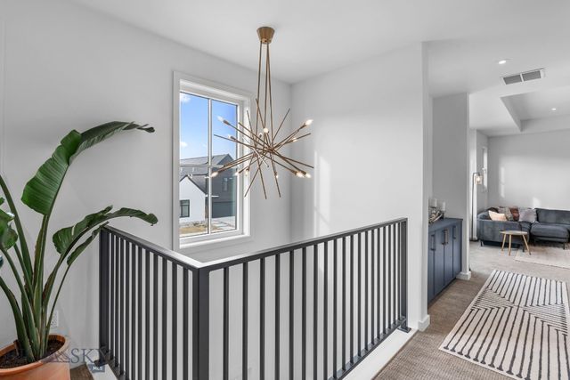 2816 S 30th Avenue, Bozeman, MT 59718