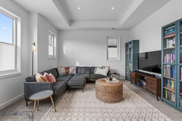 2816 S 30th Avenue, Bozeman, MT 59718