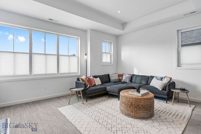 2816 S 30th Avenue, Bozeman, MT 59718