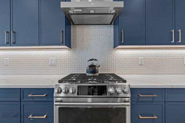 2816 S 30th Avenue, Bozeman, MT 59718