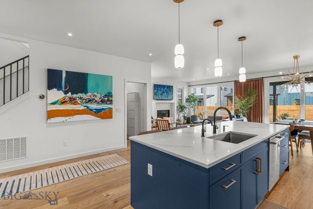 2816 S 30th Avenue, Bozeman, MT 59718