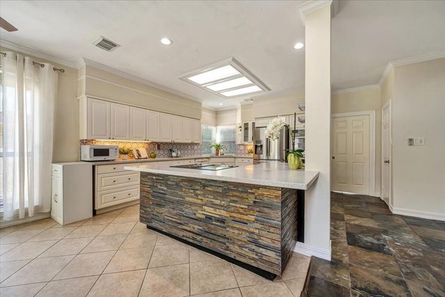 16827 Whitewater Falls Court, Pasadena, TX 77059