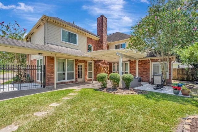 16827 Whitewater Falls Court, Pasadena, TX 77059
