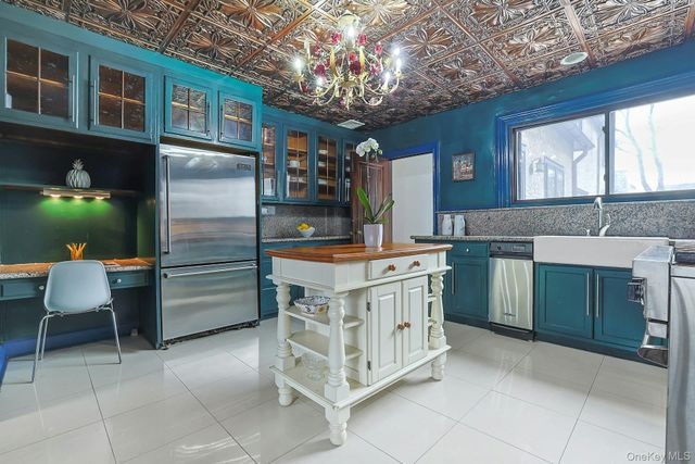 66 Mamaroneck Road, Scarsdale, NY 10583