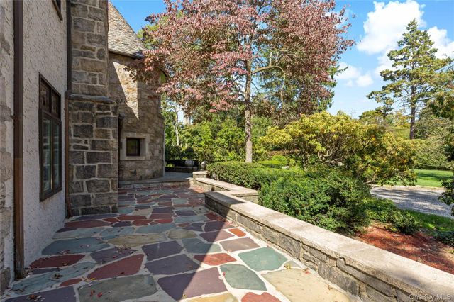 66 Mamaroneck Road, Scarsdale, NY 10583