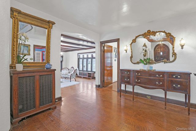 66 Mamaroneck Road, Scarsdale, NY 10583