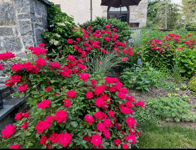 66 Mamaroneck Road, Scarsdale, NY 10583