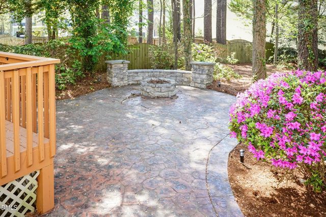 102 Langshire Court, Apex, NC 27502