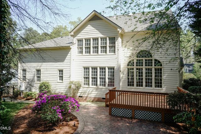 102 Langshire Court, Apex, NC 27502