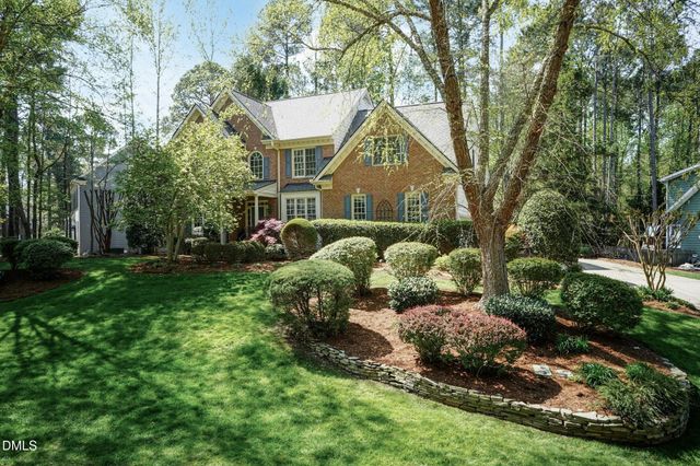 102 Langshire Court, Apex, NC 27502