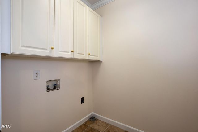 102 Langshire Court, Apex, NC 27502