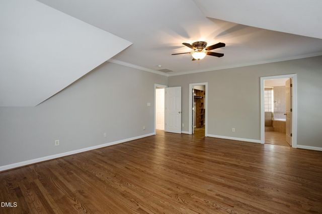 102 Langshire Court, Apex, NC 27502