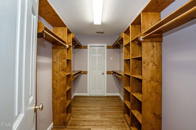 102 Langshire Court, Apex, NC 27502