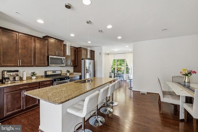 7902 MOSS BROOK CT, Glen Burnie, MD 21060