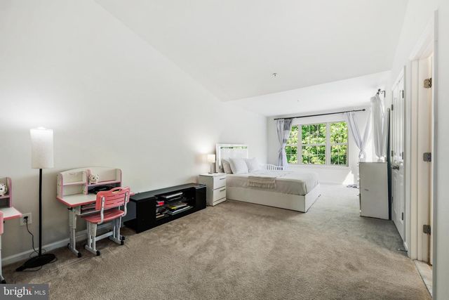 7902 MOSS BROOK CT, Glen Burnie, MD 21060