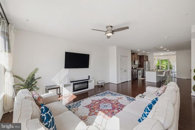 7902 MOSS BROOK CT, Glen Burnie, MD 21060