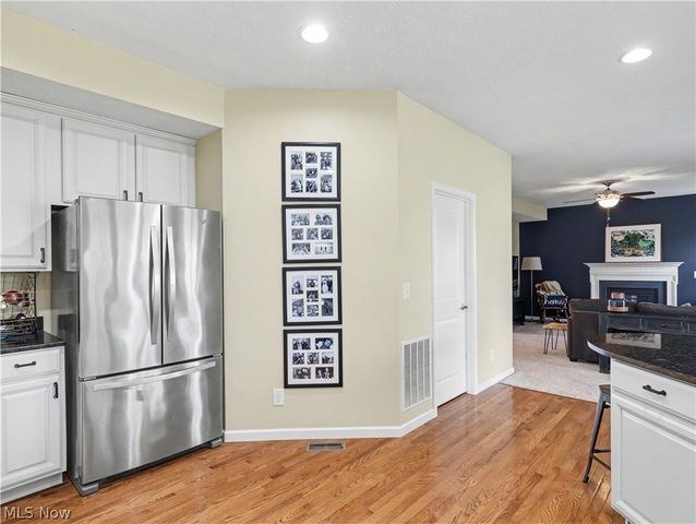 3127 Liberty Ledges Drive, Twinsburg, OH 44087