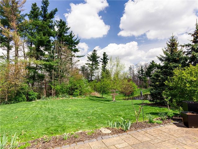 3127 Liberty Ledges Drive, Twinsburg, OH 44087