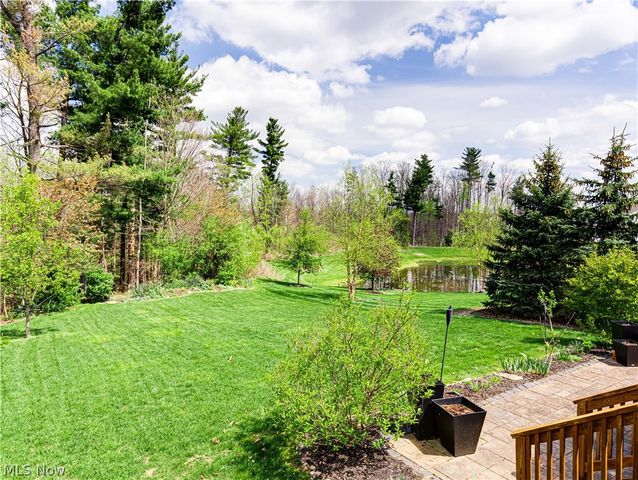 3127 Liberty Ledges Drive, Twinsburg, OH 44087