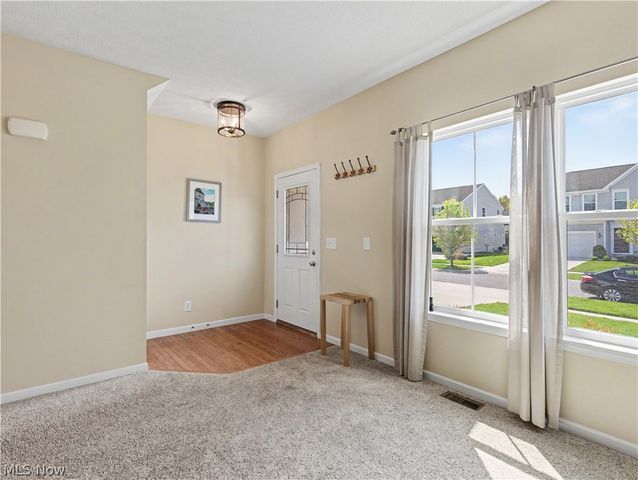 3127 Liberty Ledges Drive, Twinsburg, OH 44087