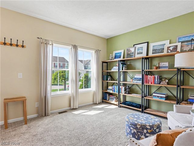 3127 Liberty Ledges Drive, Twinsburg, OH 44087