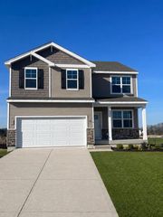 546 Freedom TRAIL, Burlington, WI 53105