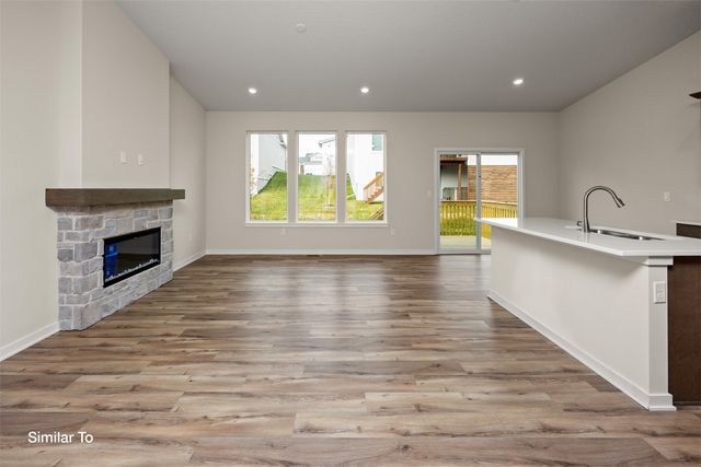 815 E Bridge Road, Polk City, IA 50226