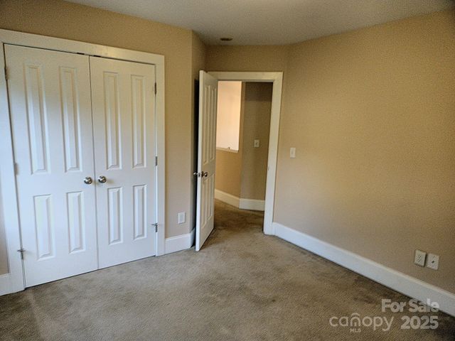 17 Lamar Avenue, Asheville, NC 28803