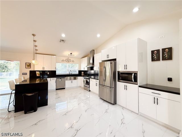 4285 47th AVE NE, Naples, FL 34120