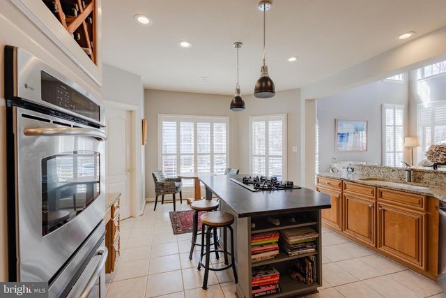 706 DRAKE WAY, Annapolis, MD 21401