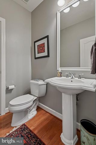 706 DRAKE WAY, Annapolis, MD 21401