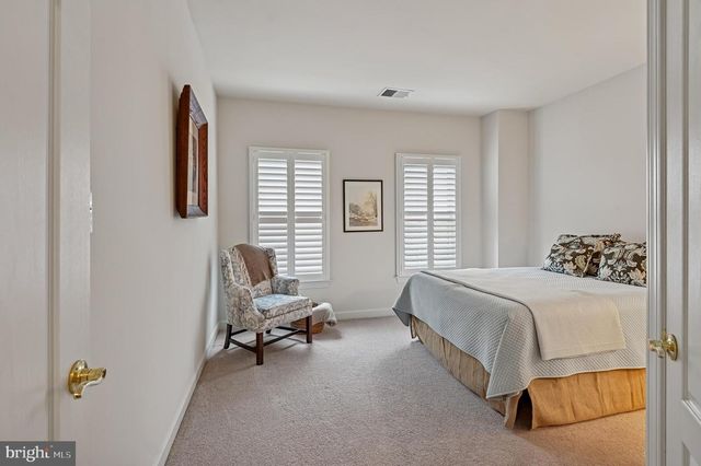 706 DRAKE WAY, Annapolis, MD 21401