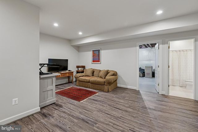 706 DRAKE WAY, Annapolis, MD 21401