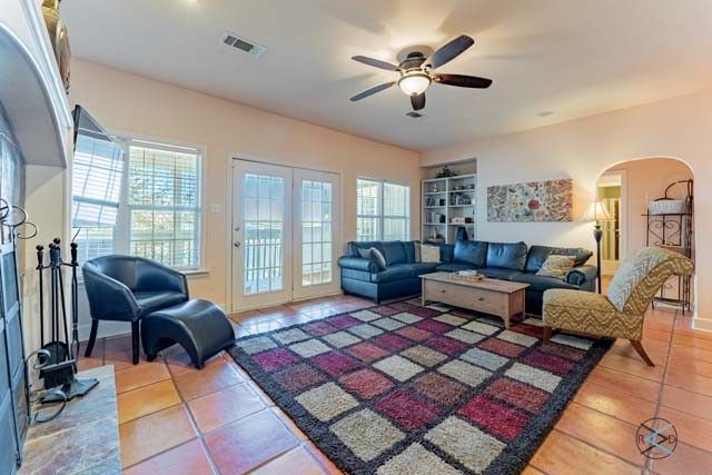 6209 Point La Vista Drive, Malakoff, TX 75148