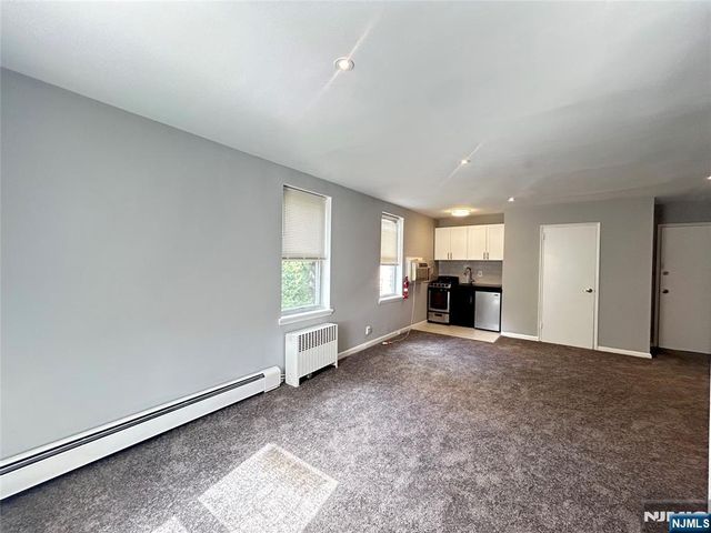 320 Claremont Avenue A6, Montclair, NJ 07042