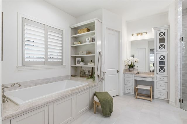 4425 Williams Lake Drive, College Station, TX 77845