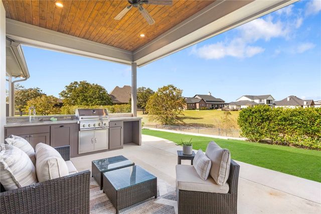 4425 Williams Lake Drive, College Station, TX 77845