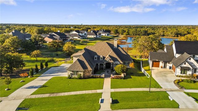 4425 Williams Lake Drive, College Station, TX 77845