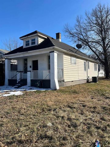 649 E Oregon Street, Evansville, IN 47711