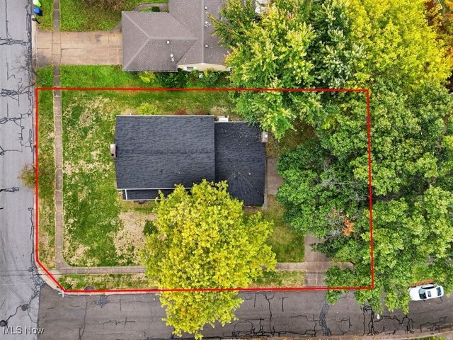 462 Pickwick Lane, Tallmadge, OH 44278