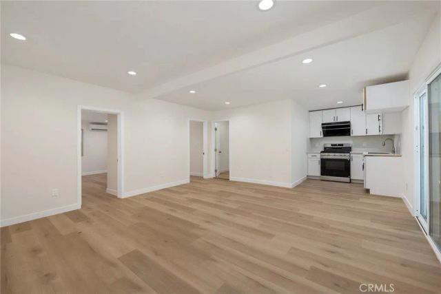915 N Santa Anita B, Arcadia, CA 91006