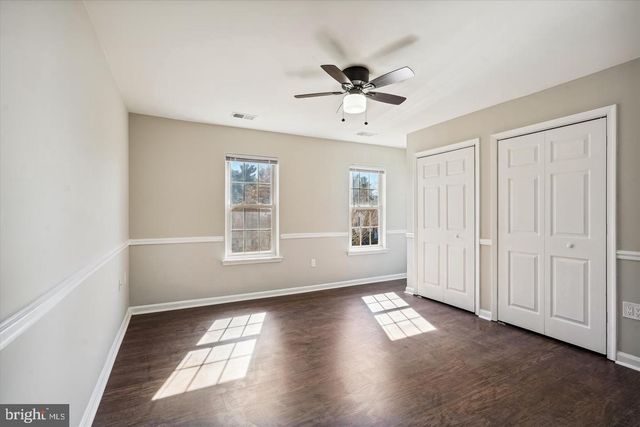 10 RED WING CT, Sterling, VA 20164