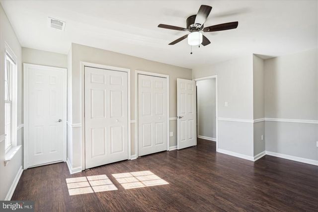 10 RED WING CT, Sterling, VA 20164