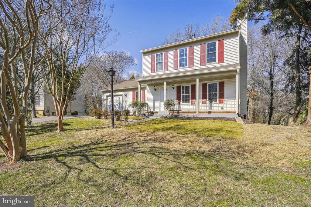 10 RED WING CT, Sterling, VA 20164