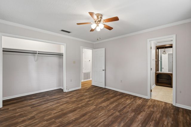 109 Briarwood Dr., Hattiesburg, MS 39402