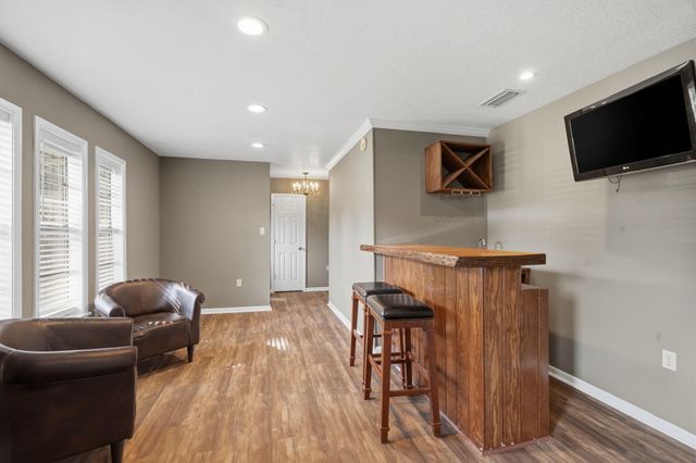 109 Briarwood Dr., Hattiesburg, MS 39402